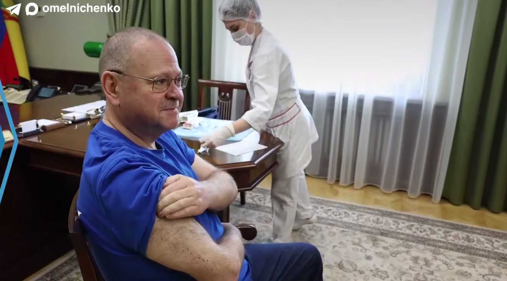Губернатор Олег Мельниченко подал пензенцам пример с вакцинацией
