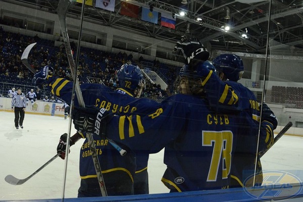 Пензенская хоккейная «молодежка» преодолела второй барьер плей-офф
