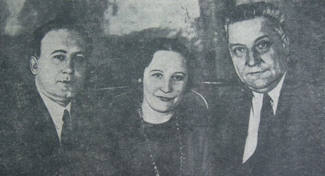 Слева направо: В. Ульрих, О. Гуровская, С.И. Мигай («Рабочая Пенза» от 16 марта 1937 г.) Слева направо: В. Ульрих, О. Гуровская, С.И. Мигай («Рабочая Пенза» от 16 марта 1937 г.)